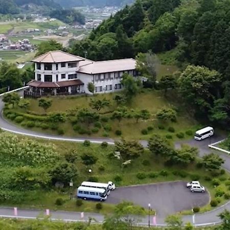 ホテル 筒賀温泉 グリーンスパつつが Akiota エクステリア 写真