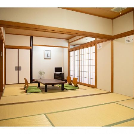 ホテル 筒賀温泉 グリーンスパつつが Akiota エクステリア 写真